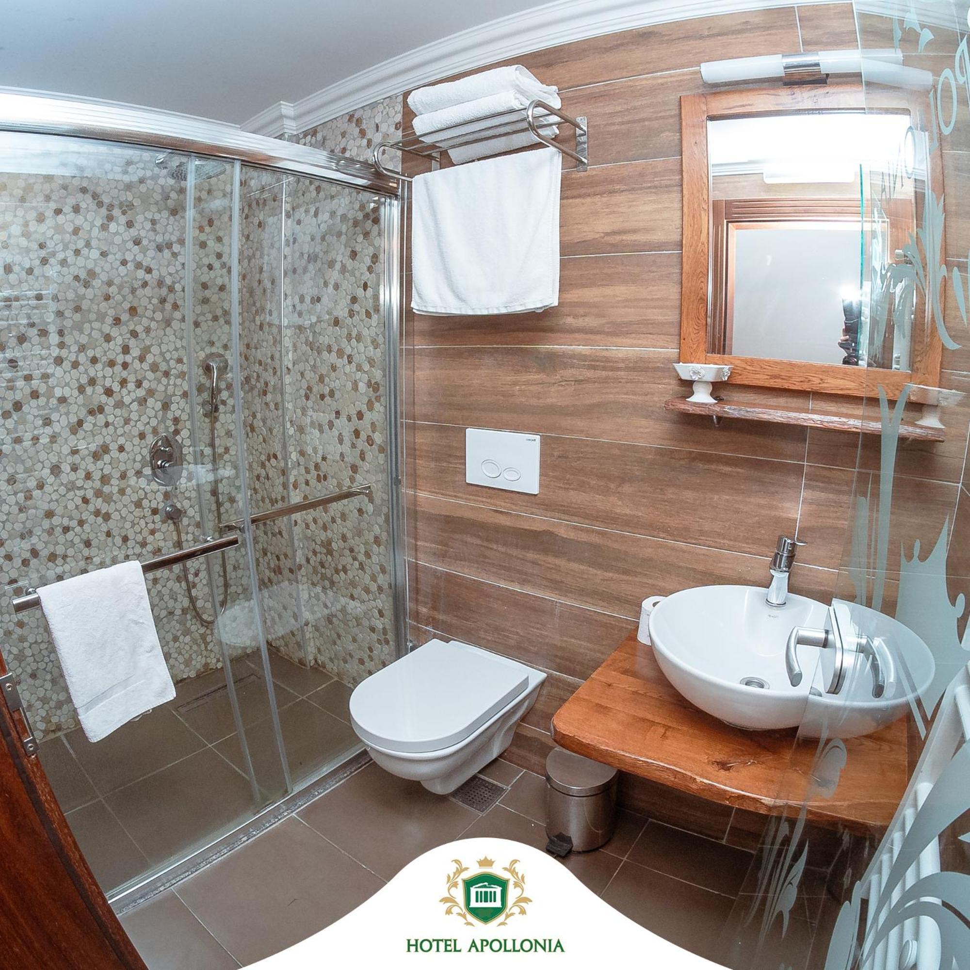 Apollonia Otel Gjakova Dış mekan fotoğraf