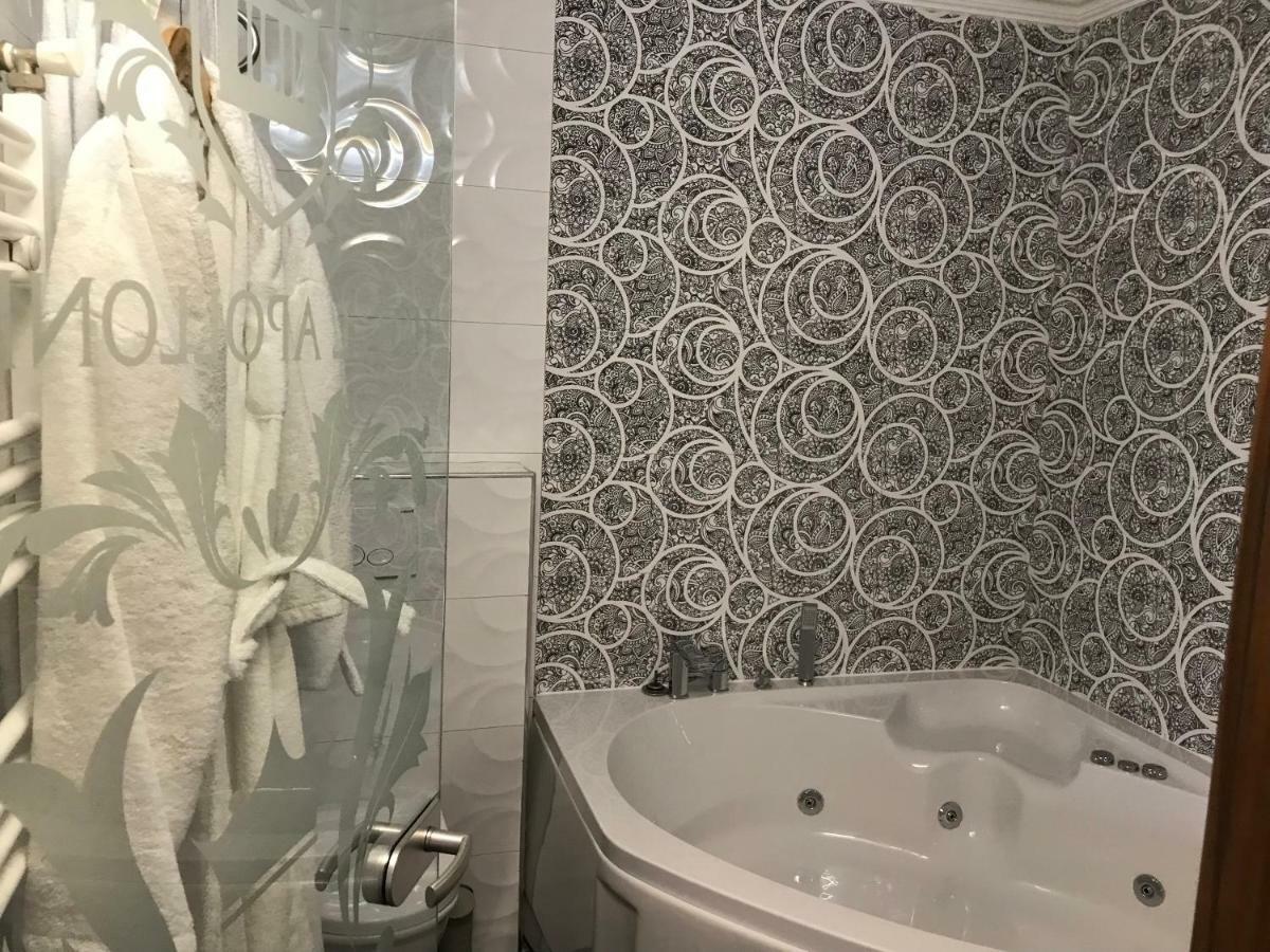 Apollonia Otel Gjakova Dış mekan fotoğraf