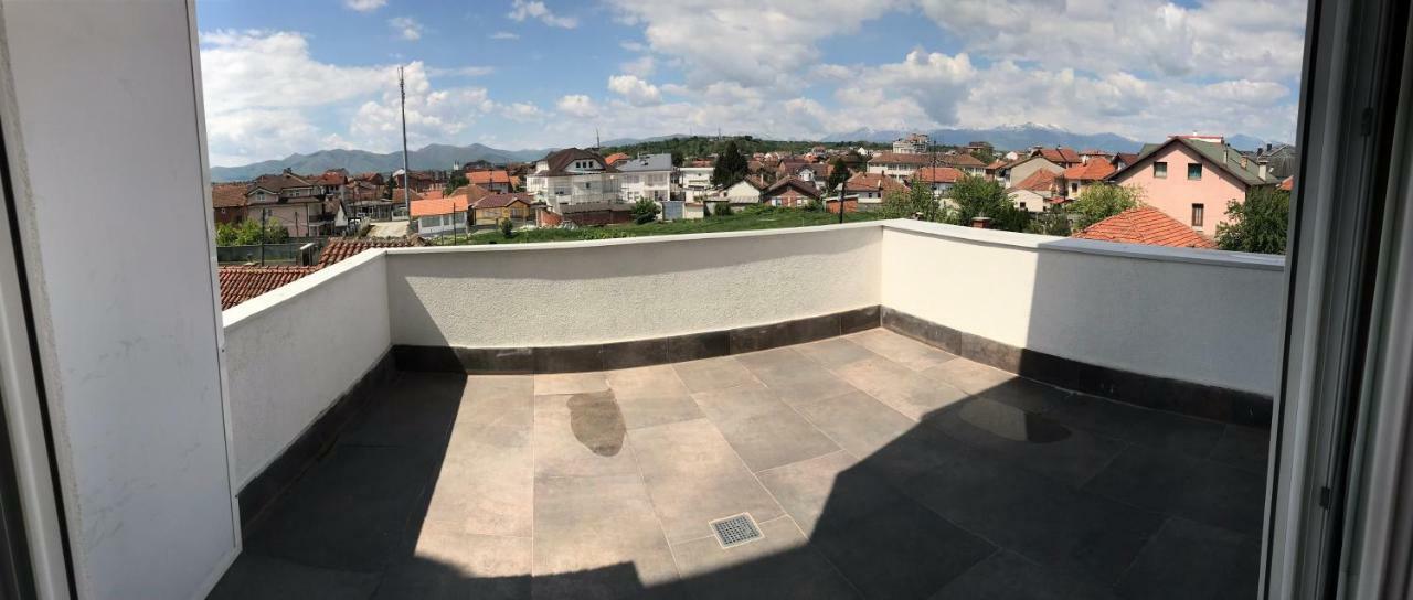 Apollonia Otel Gjakova Dış mekan fotoğraf