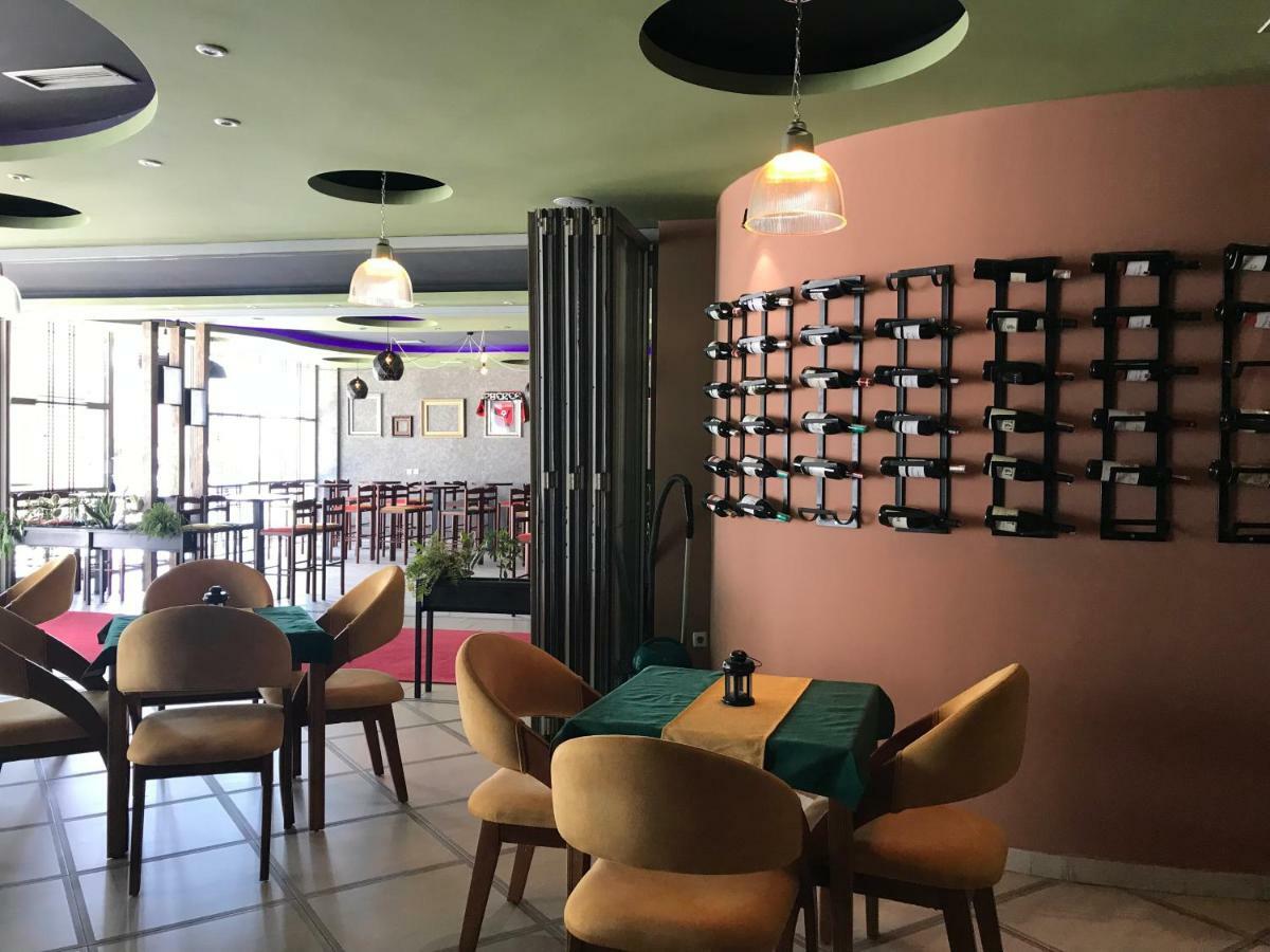 Apollonia Otel Gjakova Dış mekan fotoğraf